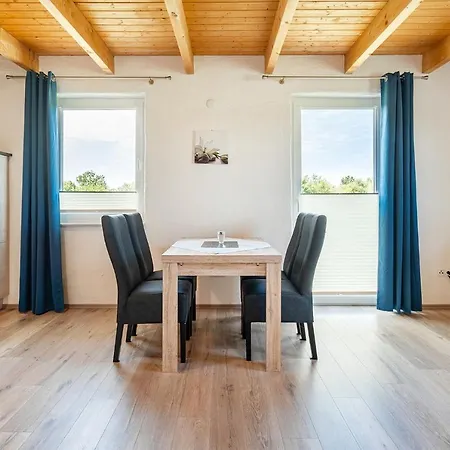 Moorstern Am Badesee Tannenhausen 4* آوريش