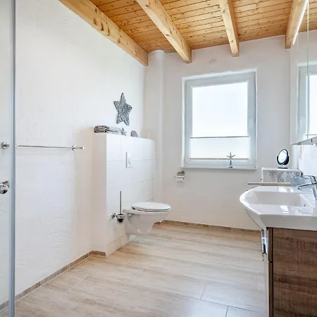 Moorstern Am Badesee Tannenhausen 4*