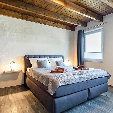 Moorstern Am Badesee Tannenhausen 4*