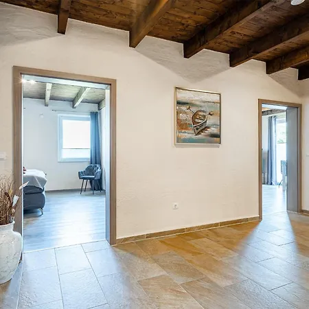 Moorstern Am Badesee Tannenhausen آوريش