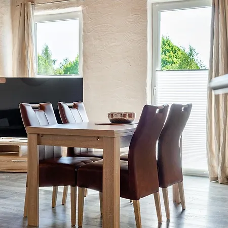 Moorstern Am Badesee Tannenhausen آوريش
