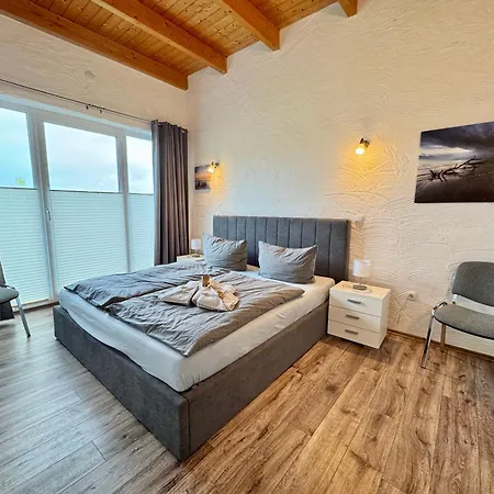 Moorstern Am Badesee Tannenhausen Ξενοδοχείο με διαμερίσματα Άουριχ